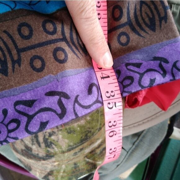 Miss Look scarf   - Picture 3 of 5